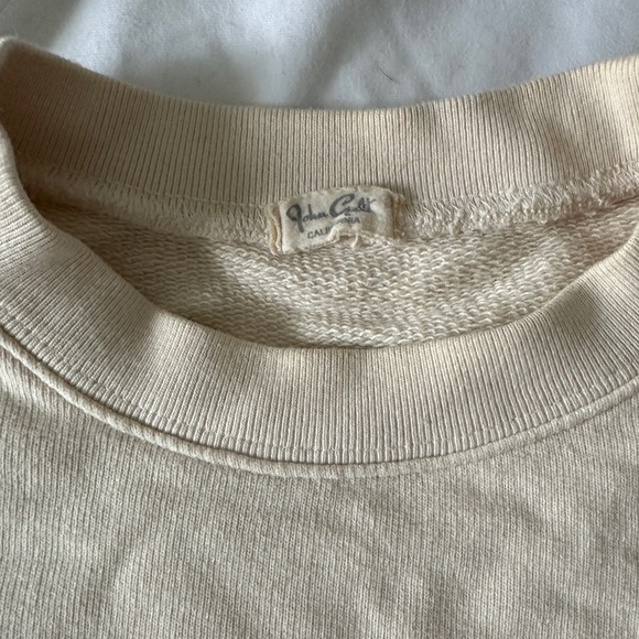 Brandy Melville Graphic Crewneck - Picture 2 of 7
